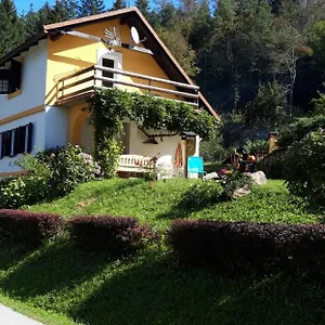 Kuca Juraj Brod na Kupi