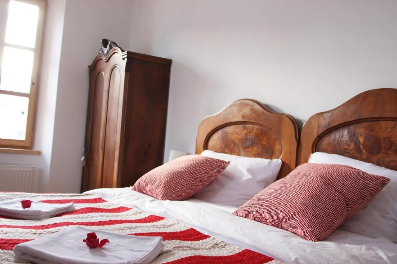 Vila Viktorija Brod na Kupi Bed & Breakfast